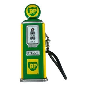 BP Green and Yellow Vintage Gas Pump Replica Model Collectable